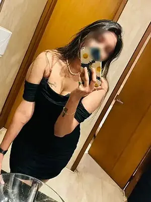 Delhi call girl